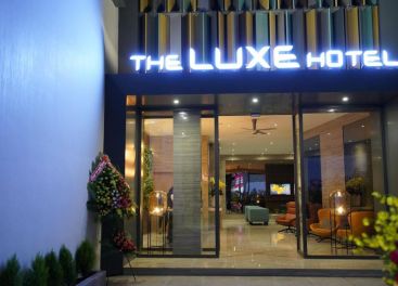 Khách sạn The Luxe