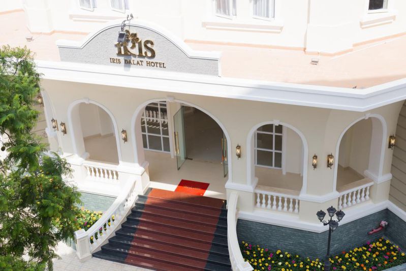 Khách sạn IRIS